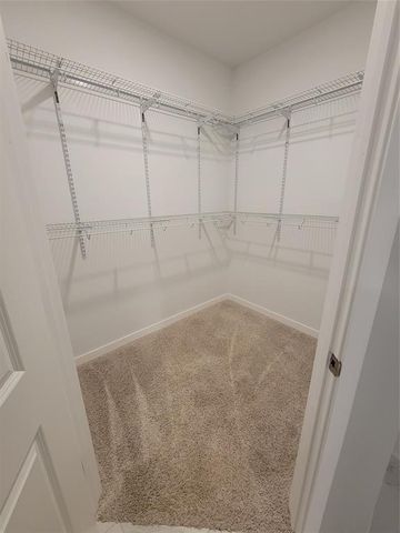 565 Market Street 312, West Des Moines, IA 50266