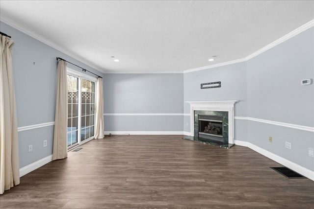 67 N Quinsigamond Ave 23, Shrewsbury, MA 01545