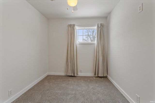 1225 Manchester Drive, South Bend, IN 46615