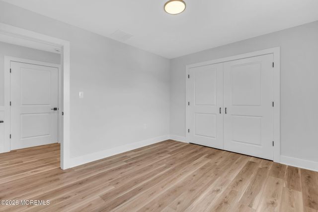 282 Float Avenue, Manahawkin, NJ 08050