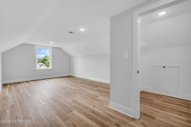 282 Float Avenue, Manahawkin, NJ 08050