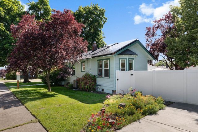 3204 W Fairview Ave, Spokane, WA 99205