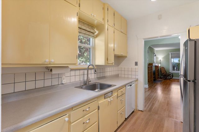3204 W Fairview Ave, Spokane, WA 99205