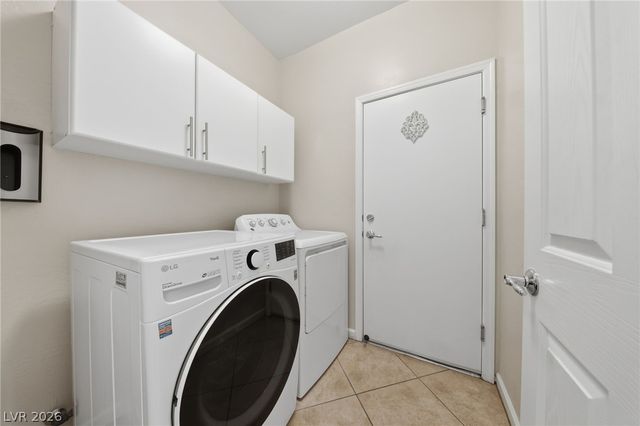 2529 Venus Star Street, Henderson, NV 89044