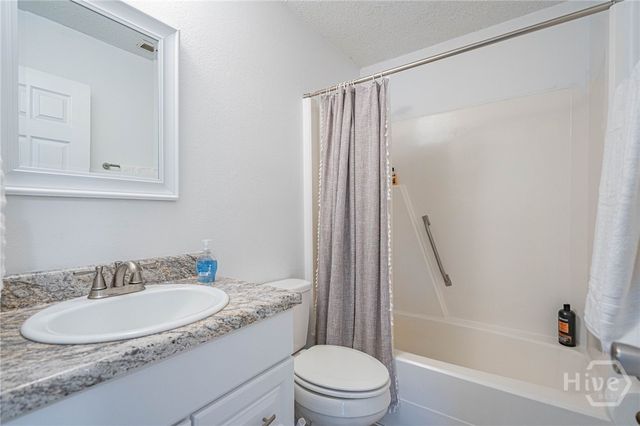 4 Cambridge Court, Savannah, GA 31419