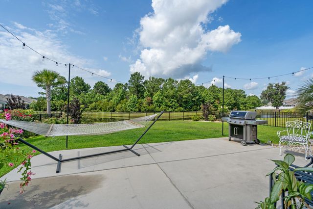 912 Laurens Mill Dr., Myrtle Beach, SC 29579