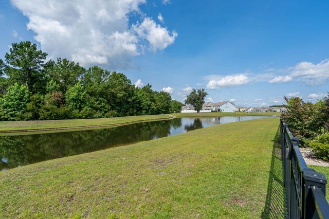 912 Laurens Mill Dr., Myrtle Beach, SC 29579