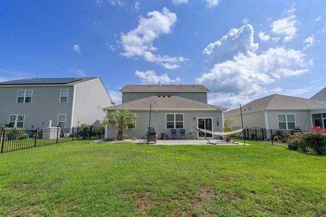 912 Laurens Mill Dr., Myrtle Beach, SC 29579