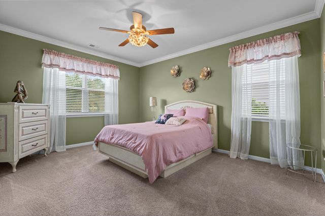 912 Laurens Mill Dr., Myrtle Beach, SC 29579