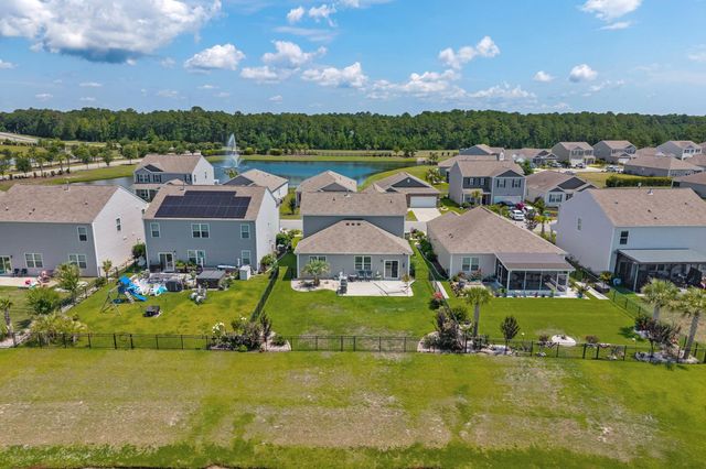 912 Laurens Mill Dr., Myrtle Beach, SC 29579