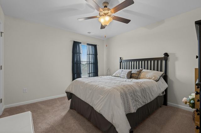 912 Laurens Mill Dr., Myrtle Beach, SC 29579