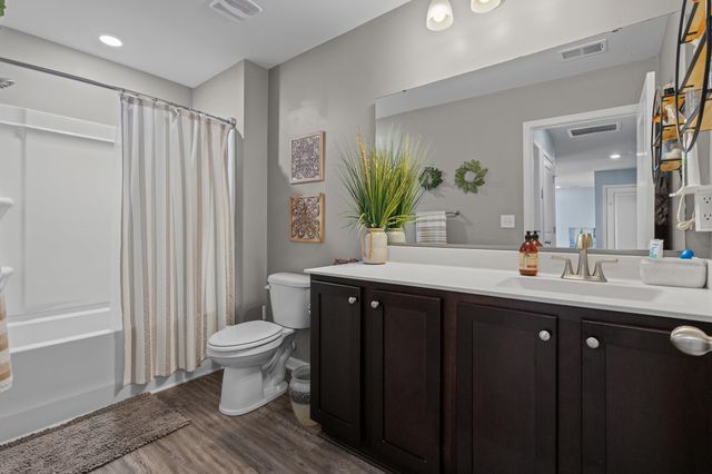 912 Laurens Mill Dr., Myrtle Beach, SC 29579