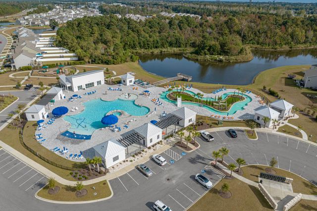 912 Laurens Mill Dr., Myrtle Beach, SC 29579