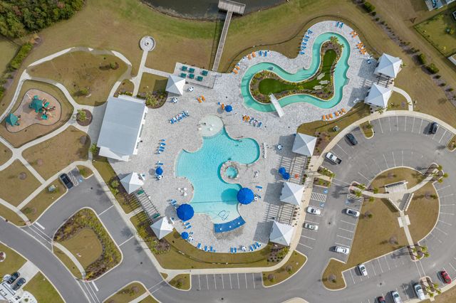 912 Laurens Mill Dr., Myrtle Beach, SC 29579