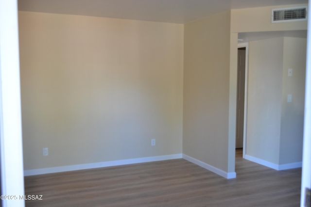 455 W Kelso St Apt 122, Tucson, AZ 85705