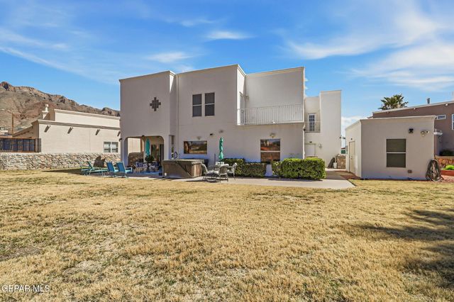 905 VIA DESCANSO Drive, El Paso, TX 79912