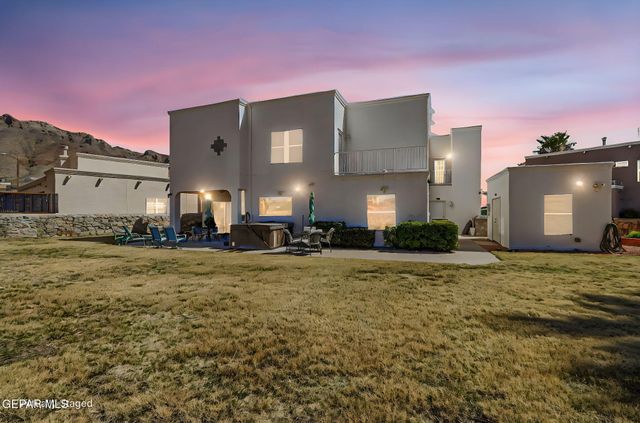 905 VIA DESCANSO Drive, El Paso, TX 79912