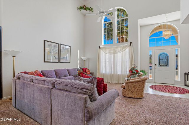 905 VIA DESCANSO Drive, El Paso, TX 79912