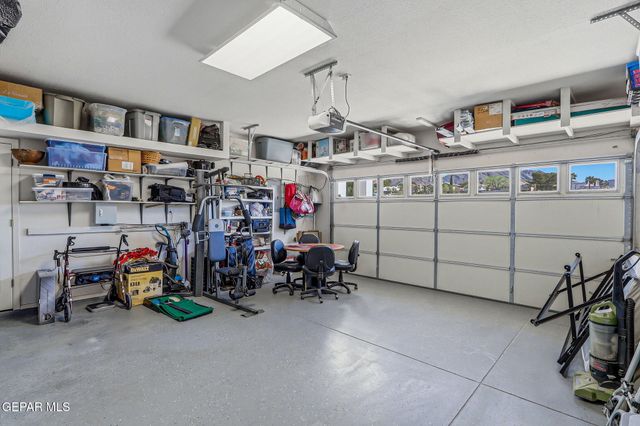 905 VIA DESCANSO Drive, El Paso, TX 79912