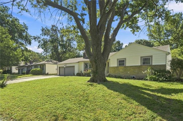 6717 65th Terrace, Mission, KS 66202