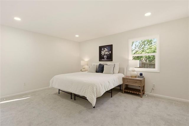 6717 65th Terrace, Mission, KS 66202