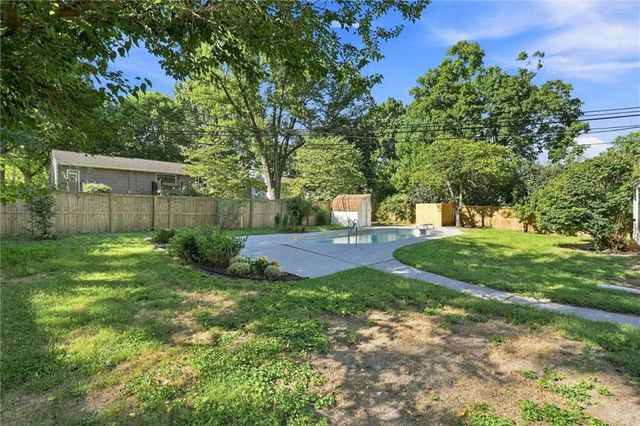 6717 65th Terrace, Mission, KS 66202