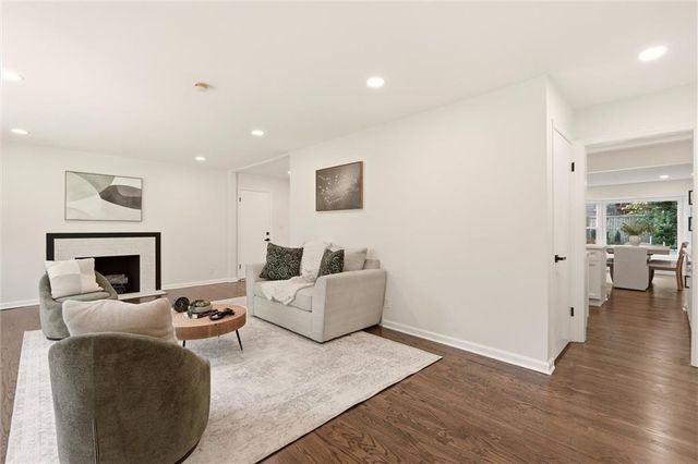 6717 65th Terrace, Mission, KS 66202