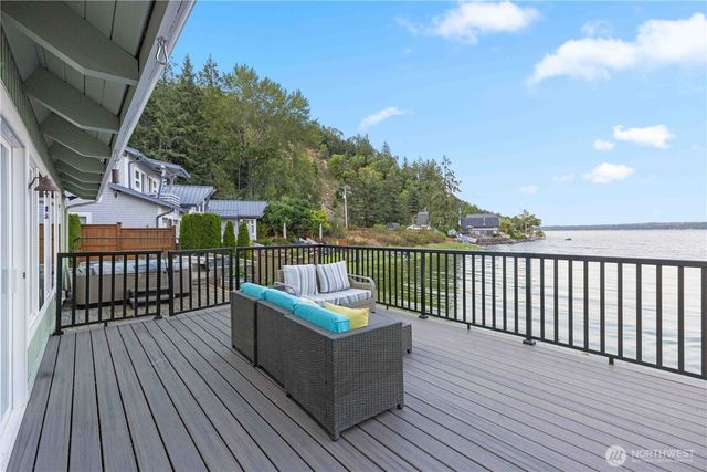 21 NE Belaire Drive, Belfair, WA 98528