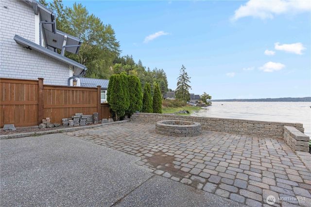 21 NE Belaire Drive, Belfair, WA 98528