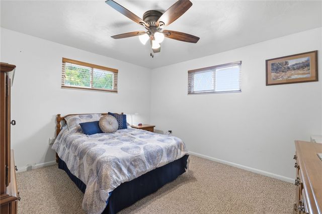 326 Arriba Way, Carrick, PA 15210