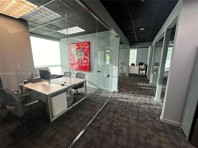 175 SW 7 ST 1100-1101, Miami, FL 33130