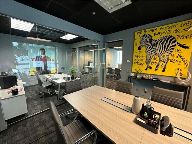 175 SW 7 ST 1100-1101, Miami, FL 33130