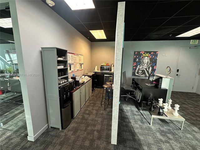 175 SW 7 ST 1100-1101, Miami, FL 33130