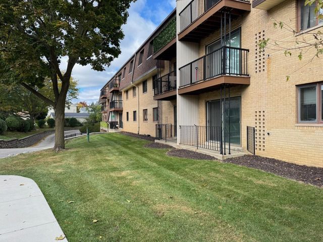 3239 S 58th STREET #304, Milwaukee, WI 53219