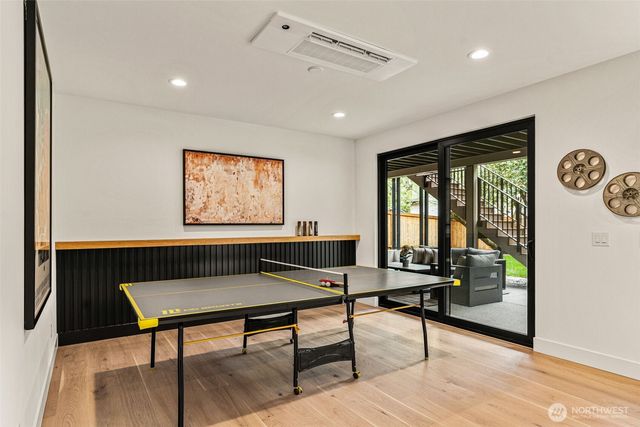 11021 NE 14th Street, Bellevue, WA 98004