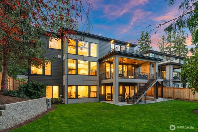 11021 NE 14th Street, Bellevue, WA 98004