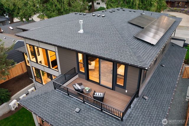 11021 NE 14th Street, Bellevue, WA 98004