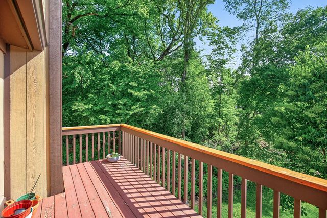 5267 Balmoral Lane, Bloomington, MN 55437