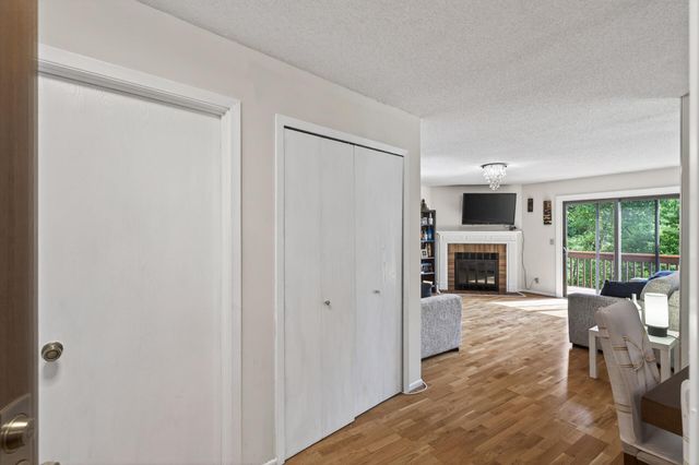 5267 Balmoral Lane, Bloomington, MN 55437