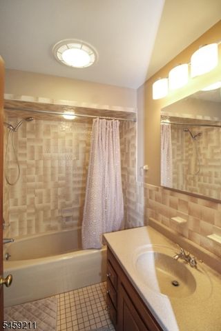 7 Cherokee Trl, Blairstown Twp., NJ 07825