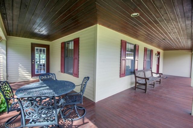7 Cherokee Trl, Blairstown Twp., NJ 07825