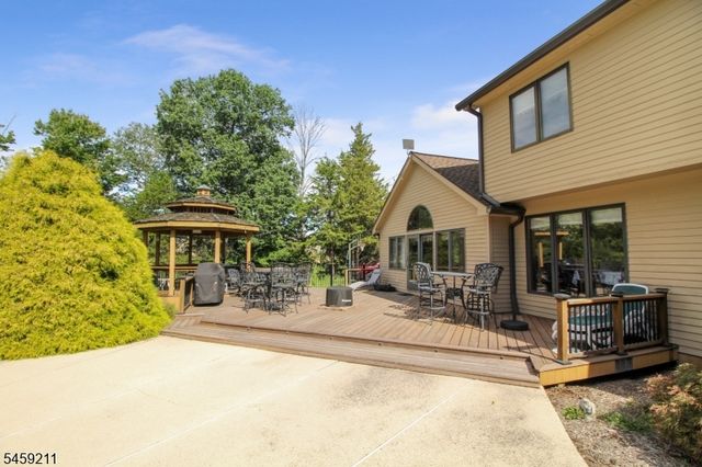 7 Cherokee Trl, Blairstown Twp., NJ 07825