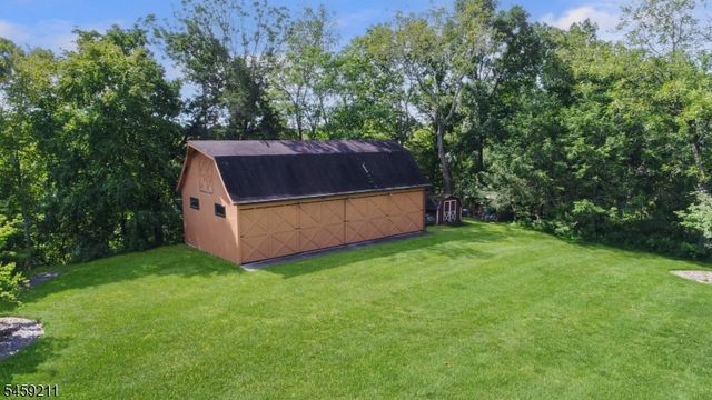 7 Cherokee Trl, Blairstown Twp., NJ 07825