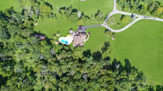 7 Cherokee Trl, Blairstown Twp., NJ 07825