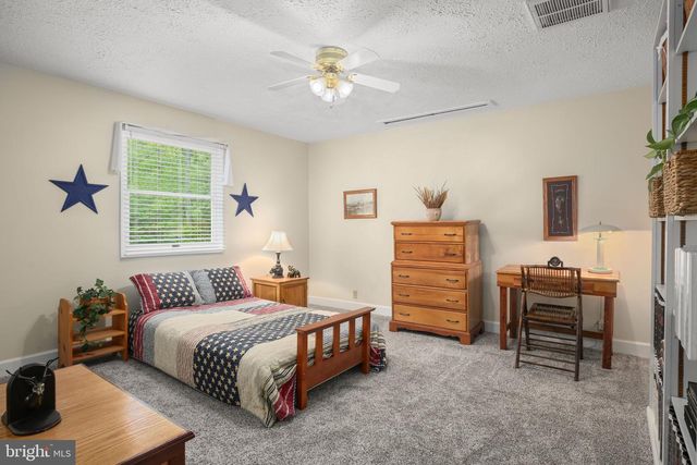 112 HIDDEN LN, Stafford, VA 22556