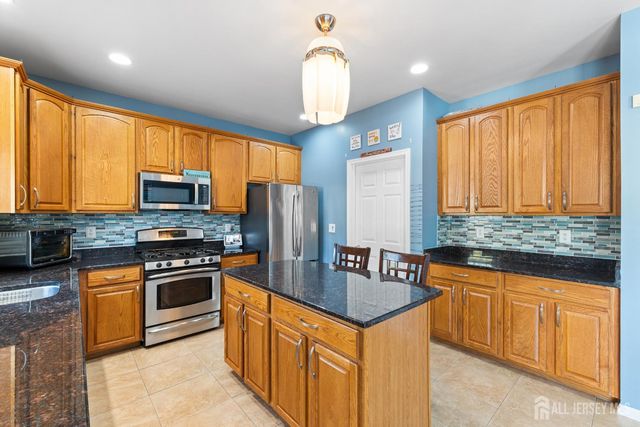 25 Columbus Avenue, Old Bridge, NJ 08857