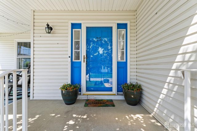 25 Columbus Avenue, Old Bridge, NJ 08857