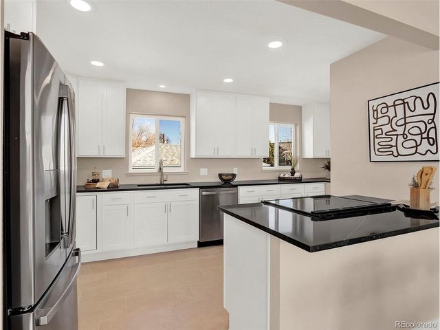 595 W Eastman Ave, Englewood, CO 80110