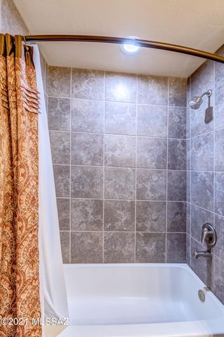 2550 E River Rd Unit 14202, Tucson, AZ 85718