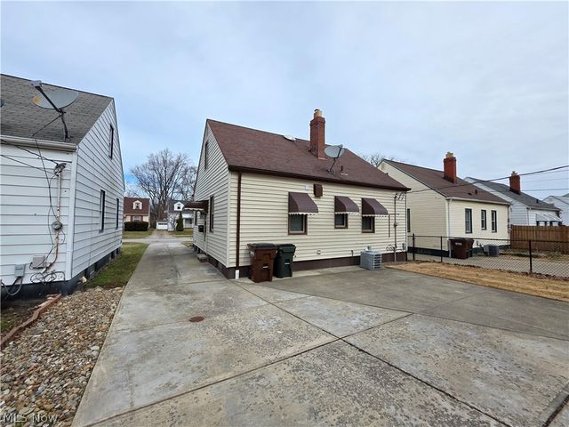 5107 Krueger Avenue, Parma, OH 44134